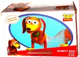 Eredeti, licencelt termék 25cmes Toy Story figura - Slinky rugós kutya figura