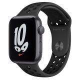 Apple Watch Nike SE (v2) GPS 44mm asztroszürke alumíniumtok, antracit-fekete Nike sportszíj (MKQ83HC/A) (MKQ83HC/A) - Okosóra