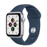 Apple Watch SE GPS 40mm ezüstszínű alumíniumtok, mély indigókék sportszíj (MKNY3) (MKNY3) - Okosóra