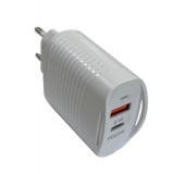 E-Zone Univerzális hálózati töltő adapter KF-02, 2 port, 20W gyorstöltés, 1xUSB, 1xUSB-C, fehér