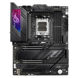 MB ASUS AMD AM5 ROG STRIX X670E-E GAMING WIFI (90MB1BR0-M0EAY0) - Alaplap