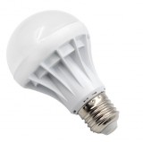 Rexdigital Energiatakarékos LED izzó égő 3W E27 meleg fehér E-27